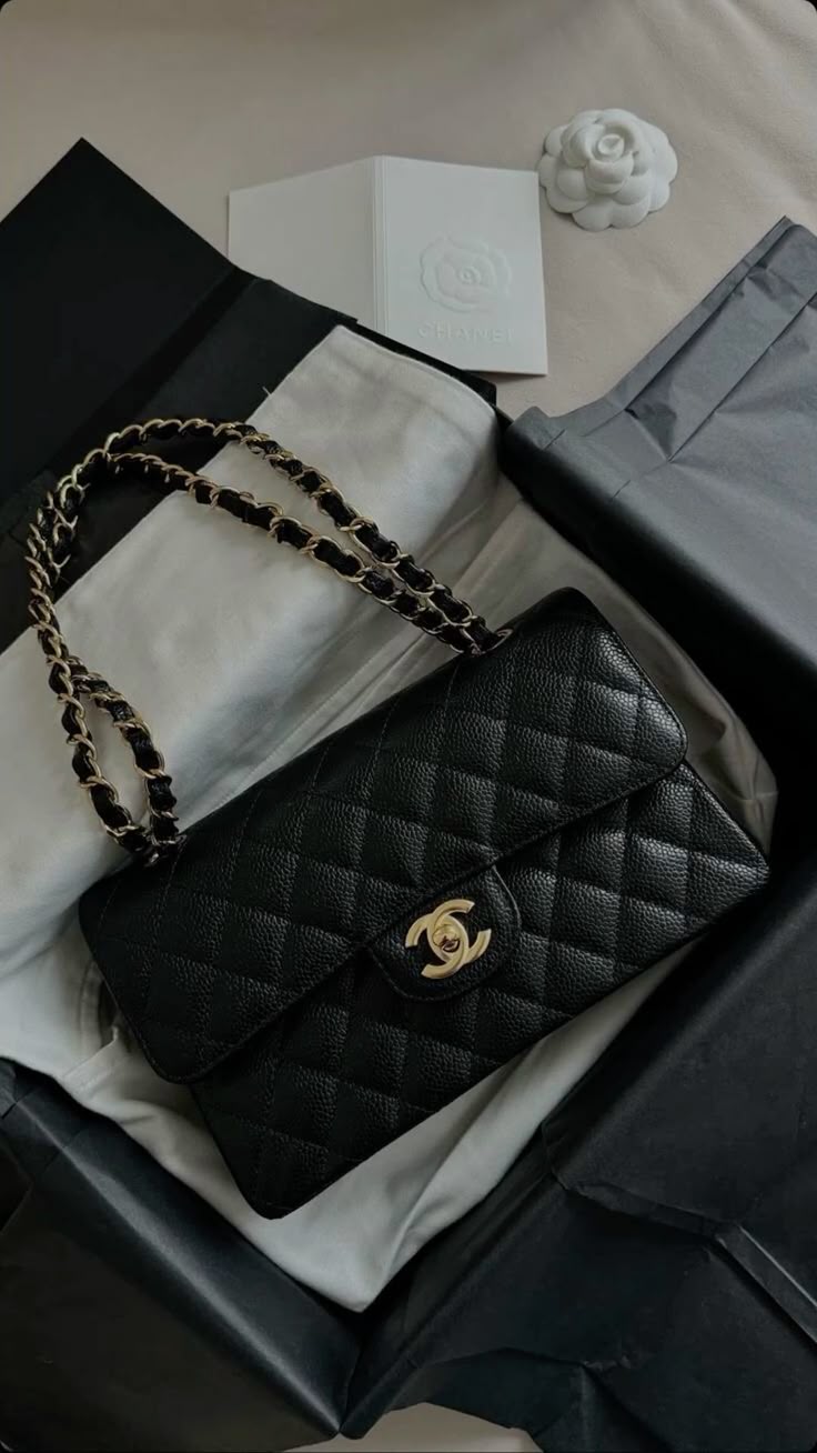 Taschen & Wallets