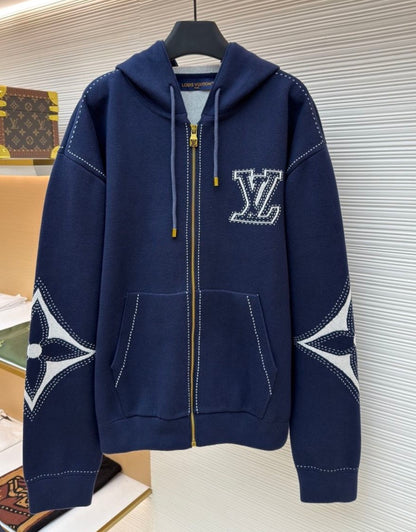 “LV“ Zipper